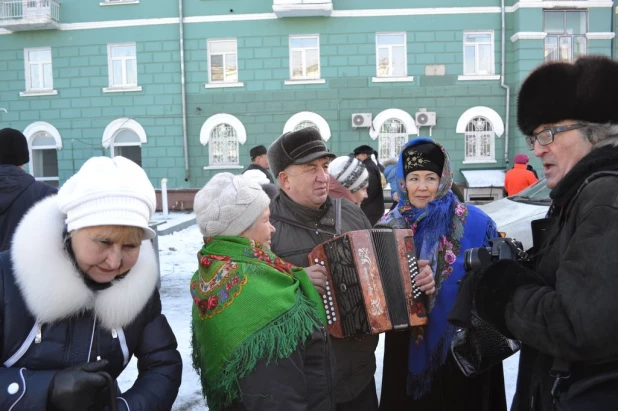 Митинг ЛДПР в Барнауле 4 ноября 2015 года.