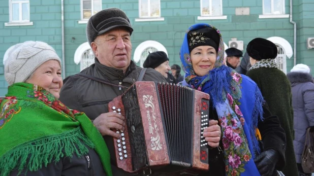 Митинг ЛДПР в Барнауле 4 ноября 2015 года.