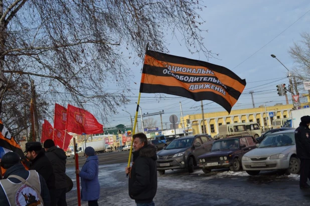 Пикет в поддержку Владимира Путина 4 ноября 2015 года.