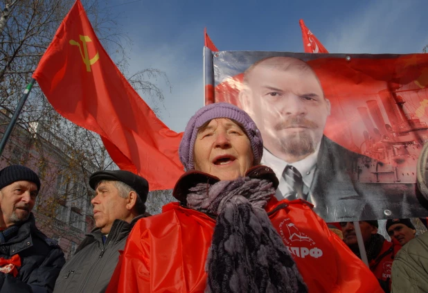 Шествие и митинг коммунистов 7 ноября 2015 года.