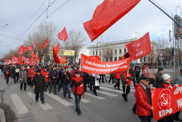 Шествие и митинг коммунистов 7 ноября 2015 года.