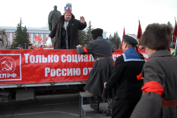 Шествие и митинг коммунистов 7 ноября 2015 года.