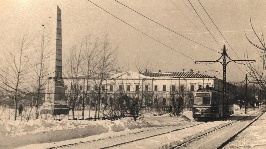 Площадь Демидова.