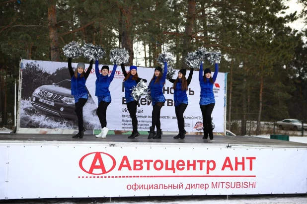 Автоцентр АНТ и Mitsubishi дали бой алтайской зиме