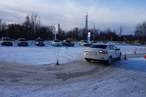 Конкурс водителей такси в Барнауле