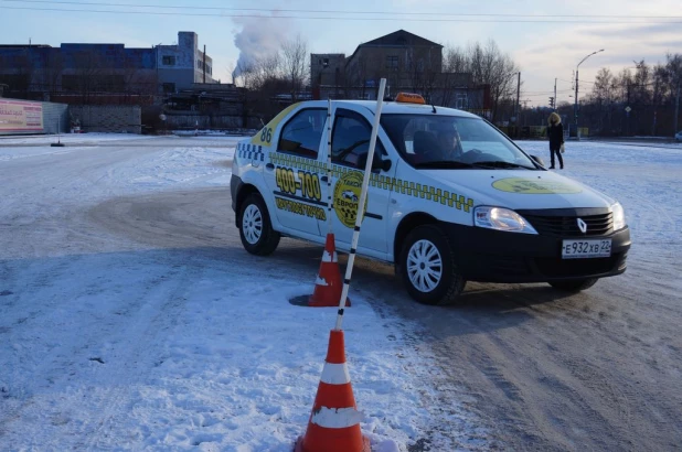 Конкурс водителей такси в Барнауле