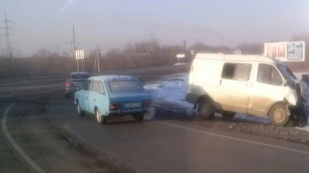 Авария на новоалтайском повороте.