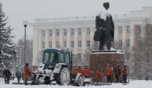 Уборка снега, администрация Алтайского края.