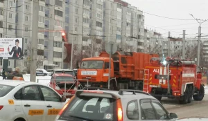 В Барнауле трамвай устроил массовое ДТП.