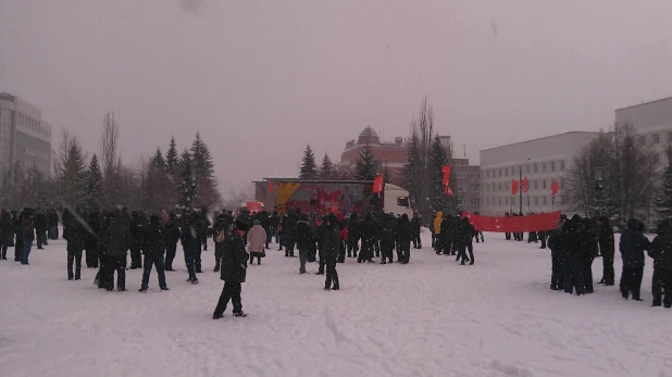 Митинг против "Платона" в Барнауле.