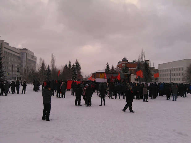 Митинг против "Платона" в Барнауле.