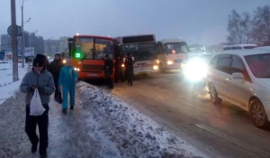Столкновение автобусов.
