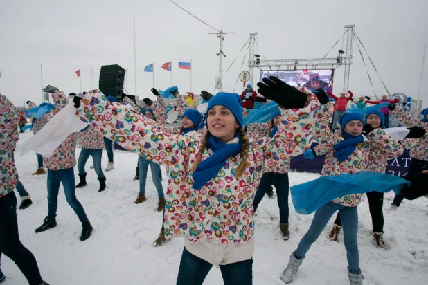 Торжественное открытие "Алтайской зимовки-2015". Барнаул, 12 декабря 2015 года.