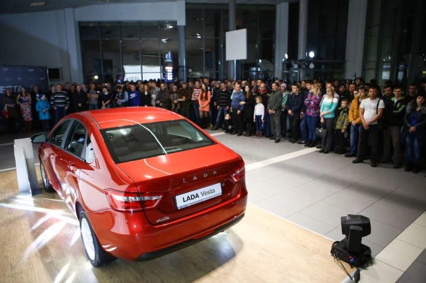 Долгожданная презентация Lada VESTA в Автоцентре АНТ состоялась