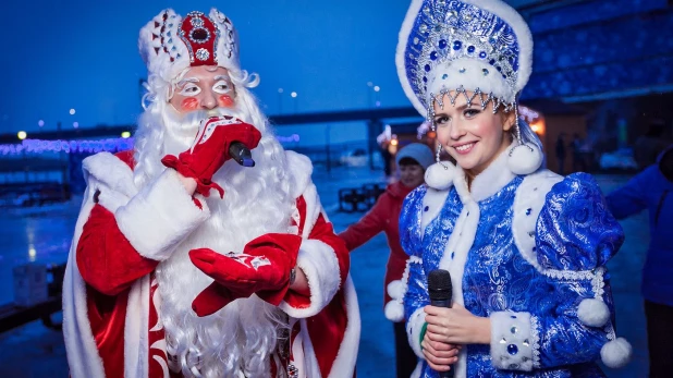 "Деревушка Ледяная" открылась для всех желающих.