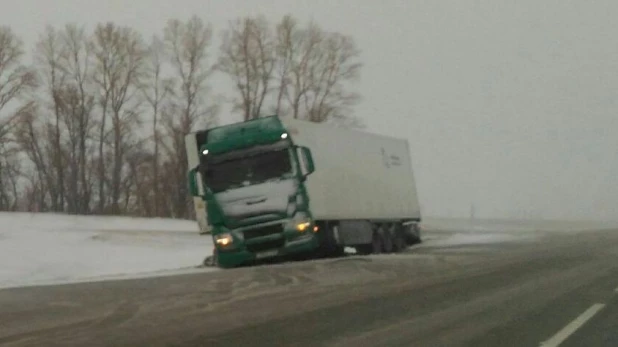 ДТП на трассе в Шипуновском районе.