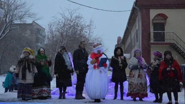 Открытие снежного городка в парке ВРЗ.