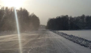 Обледенелая трасса "Барнаул-Родино".