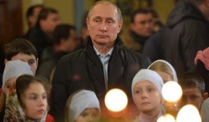 Богослужение в храме Покрова Пресвятой Богородицы.