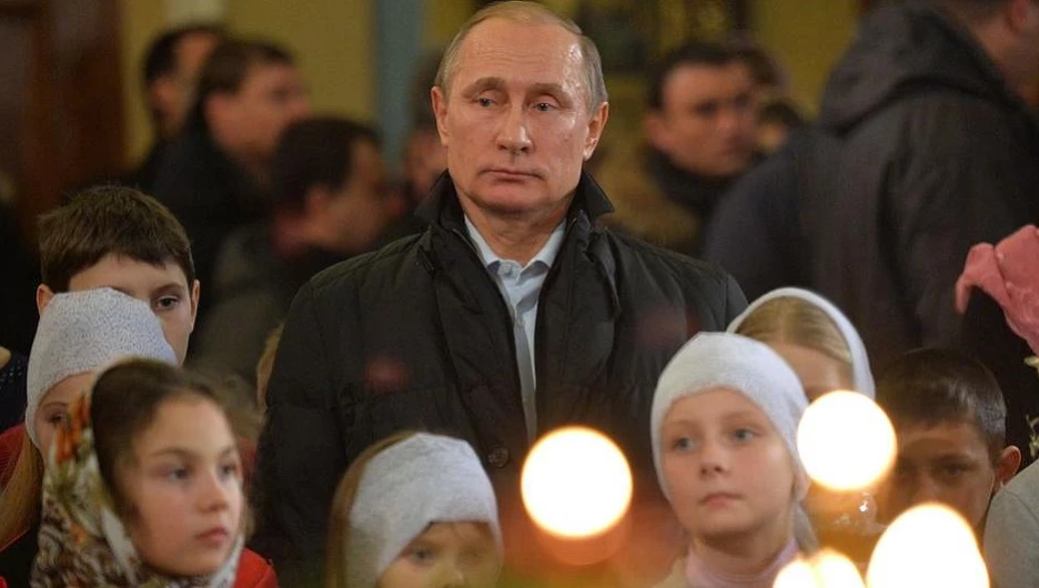 Богослужение в храме Покрова Пресвятой Богородицы.