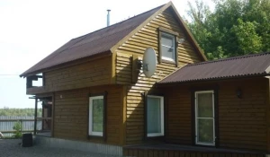 Дом мансардного типа в Усть-Пристани.