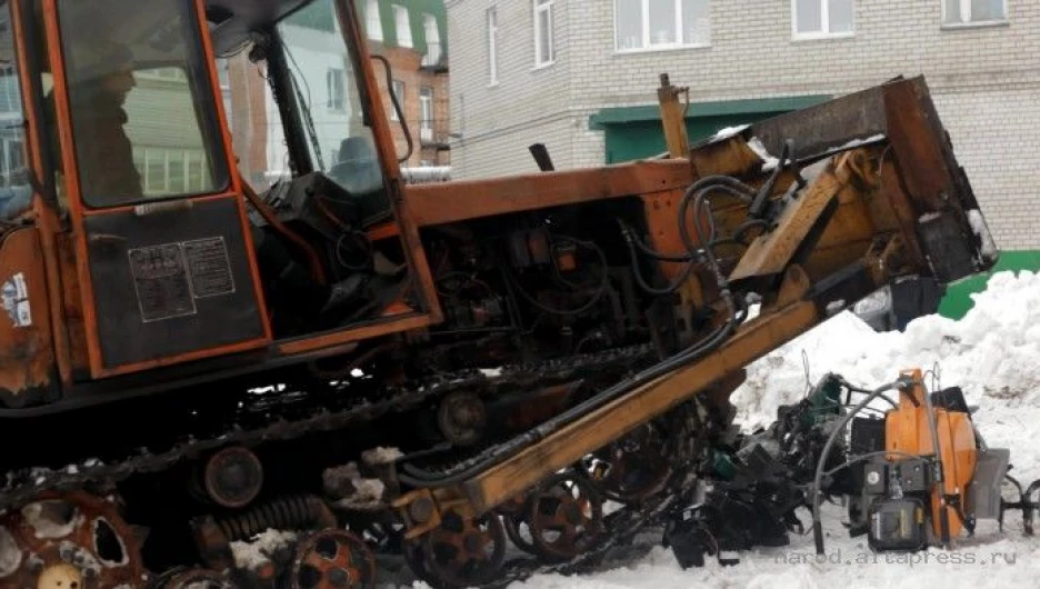 Уничтожение мотокультиваторов на Алтае.