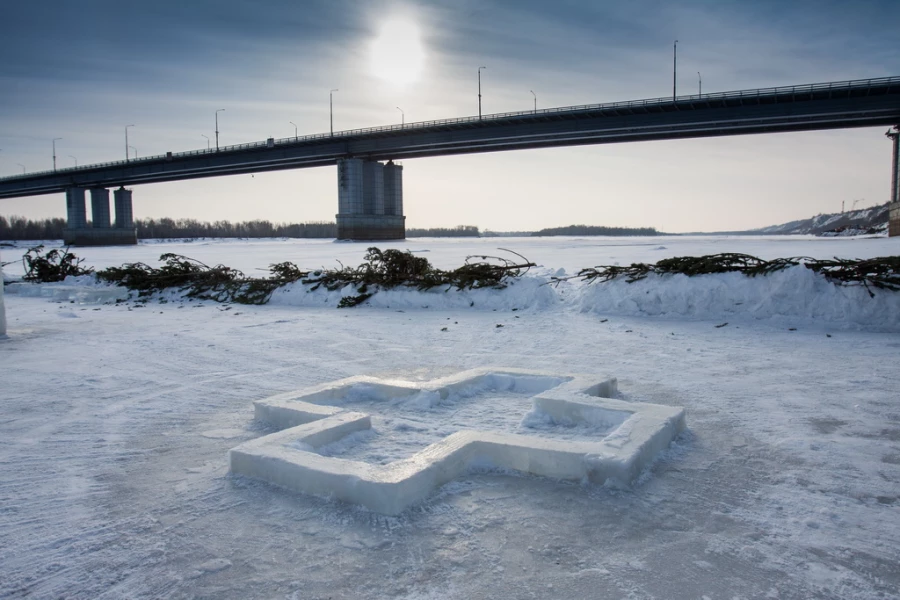 Крещенский городок на речном вокзале.