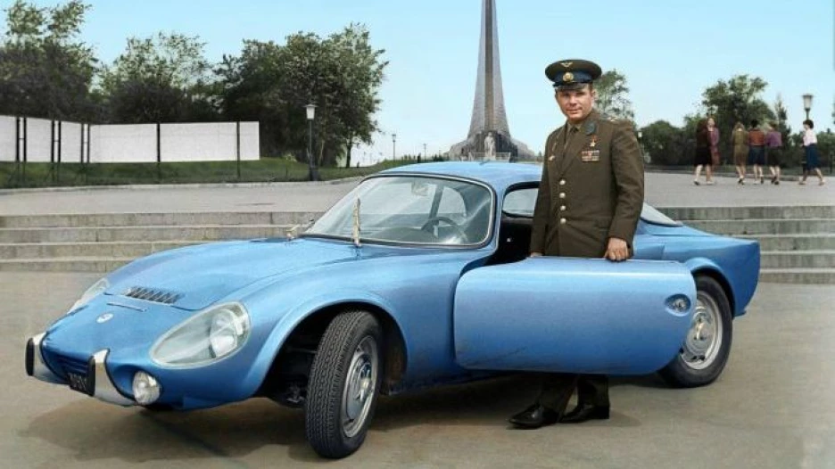 Юрий Гагарин и его Matra Bonnet Jet VS, 1965 год, Москва.