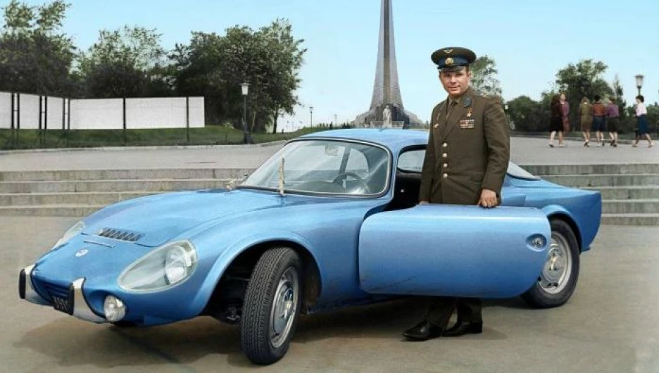 Юрий Гагарин и его Matra Bonnet Jet VS, 1965 год, Москва.