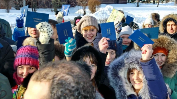 Освящение зачёток у АлтГТУ 25 января 2016 года.