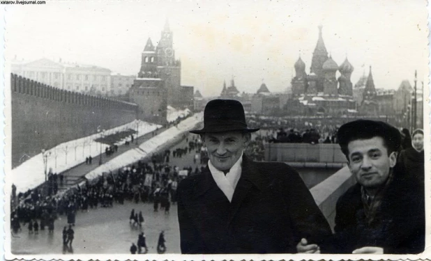 Фотографии СССР , найденные на свалке в деревне Тимашево Калужской области/