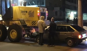 ДТП с участием грейдера.