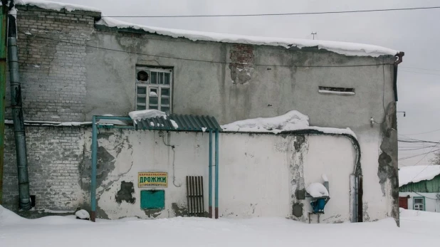 Разруха на Барнаульском дрожжевом заводе.