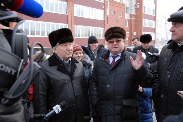 Сергей Степашин открыл в Барнауле первый в Сибири дом образцового содержания.