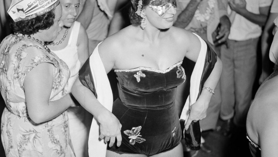 Карнавал в Рио в 1953 году.