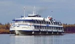 Теплоход "Ремикс".