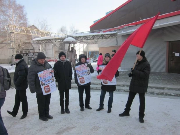 Митинг в День защитников Отечества.