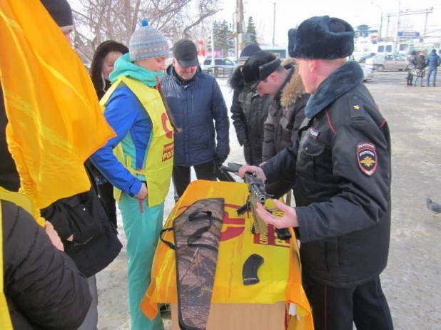 Митинг в День защитников Отечества.