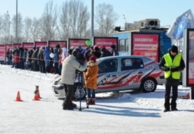 В Барнауле прошли соревнования среди автоледи.