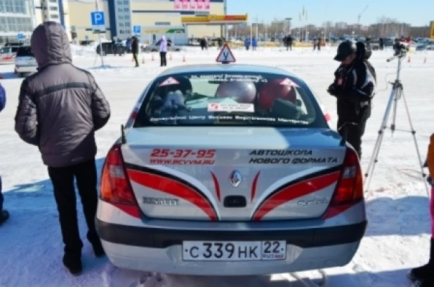 В Барнауле прошли соревнования среди автоледи.