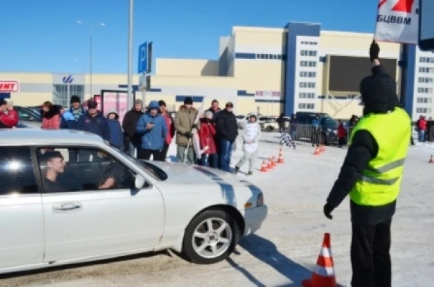 В Барнауле прошли соревнования среди автоледи.