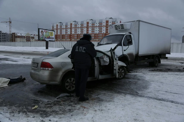 Авария в Барнауле 17 марта.