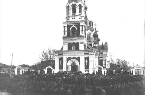 Бийск. 1914 год. Проводы жителей Бийска на Первую мировую войну.