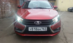 Барнальцы разработали фары для Lada Vesta Стиллавина и Вахидова