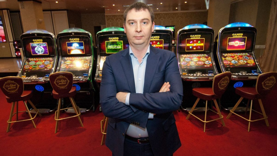 Евгений Косых, управляющий казино Altai Palace.