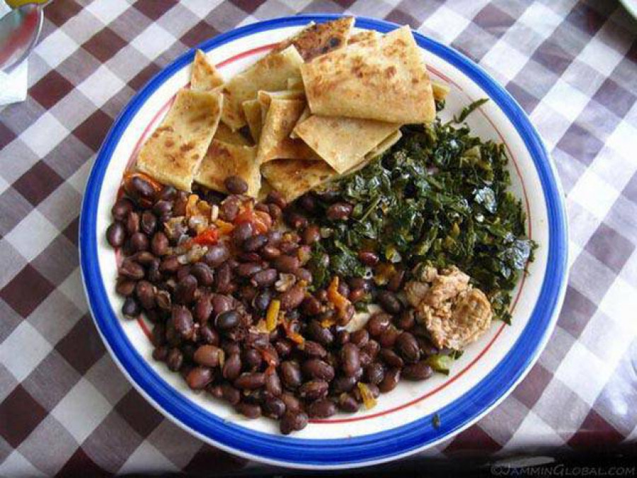 В Кении - тарелку чапани мадондо - блюдо, состоящее в основном из фасоли и лепешки