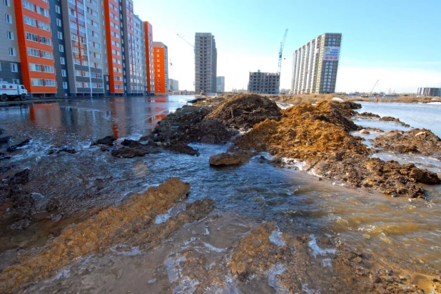 Потоп в барнаульских новостройках.