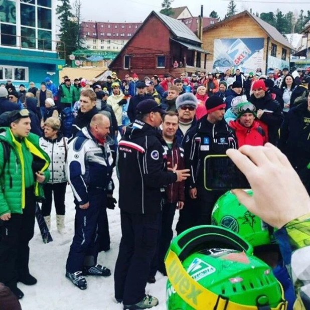 Дмитрий Медведев в Шерегеше 3 апреля 2016 года.