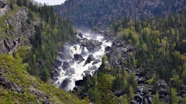 Водопад Учар.