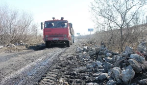 Мусор в водоохранной зоне Оби.